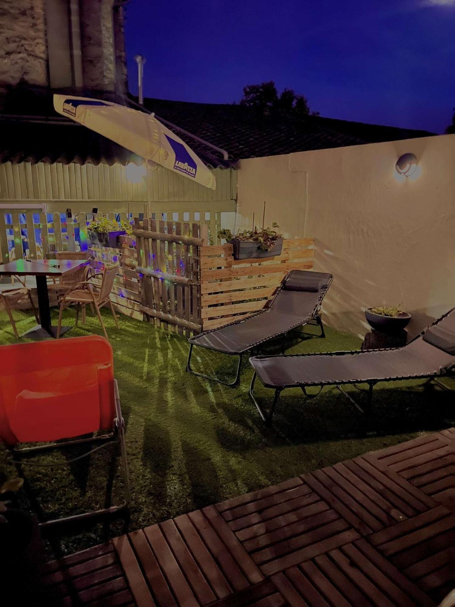Bed and Breakfast L'Estuaire Saint-Seurin-de-Cursac Exterior foto